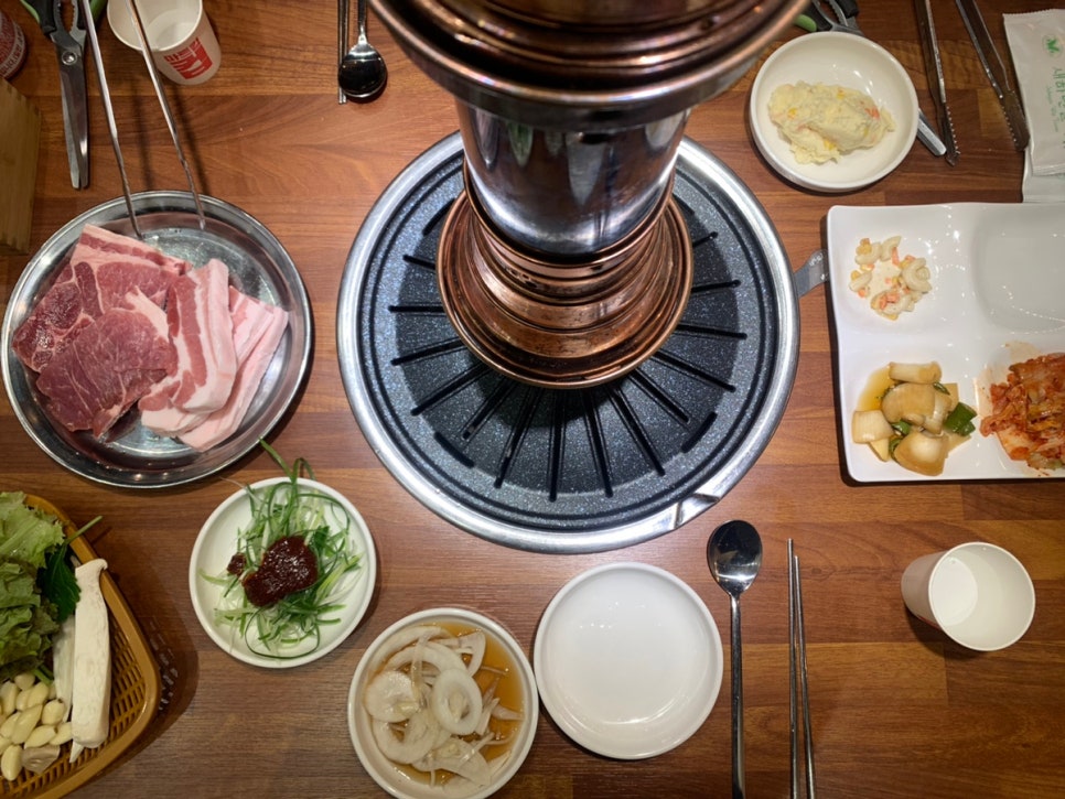 고기싸롱 이미지