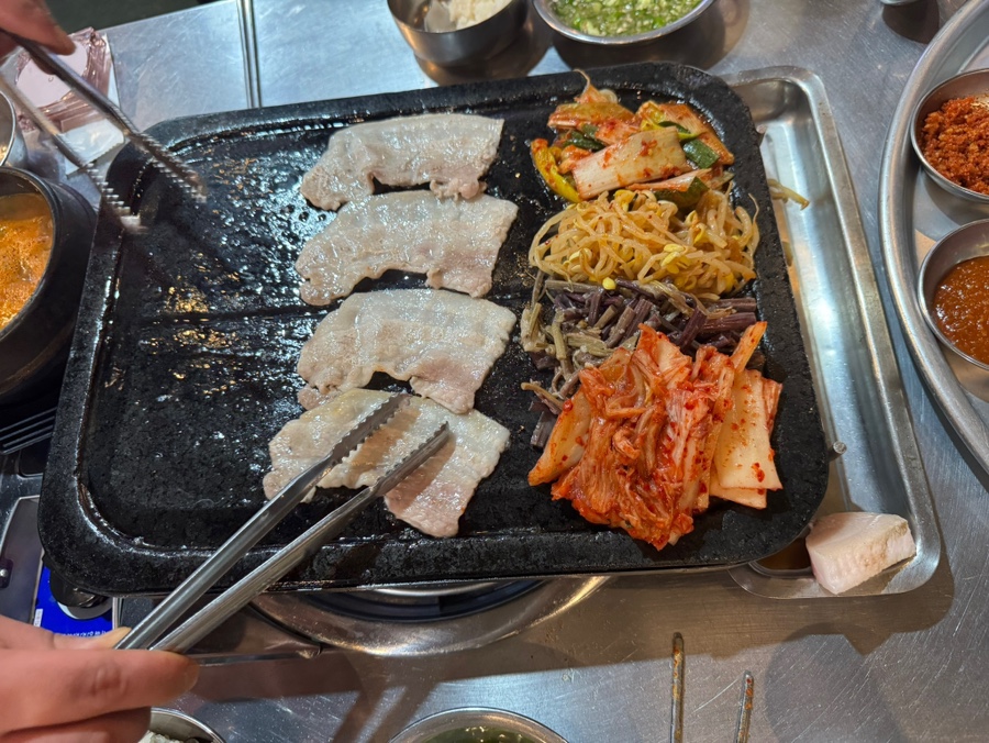 돈돌집 이미지
