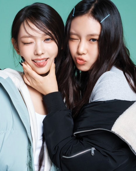 뉴진스 빨강 이미지