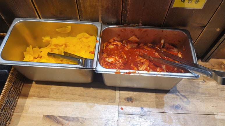홍대돈부리 서초롯데마트점 사진 8