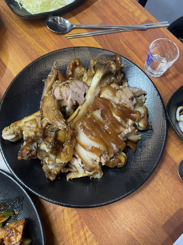일육족발 이미지