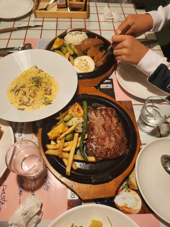 카우보이스테이크하우스 이미지