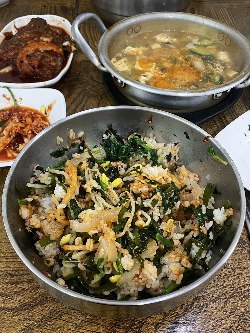 할매보리밥 이미지