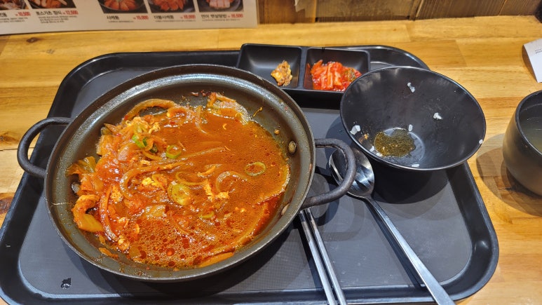 홍대돈부리 서초롯데마트점 사진 7