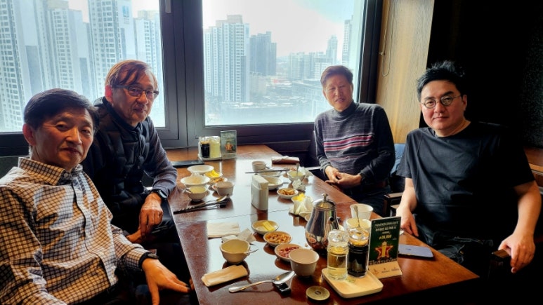 커브어소시에이츠 이미지