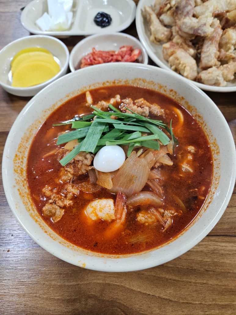 홍's짬뽕 이미지
