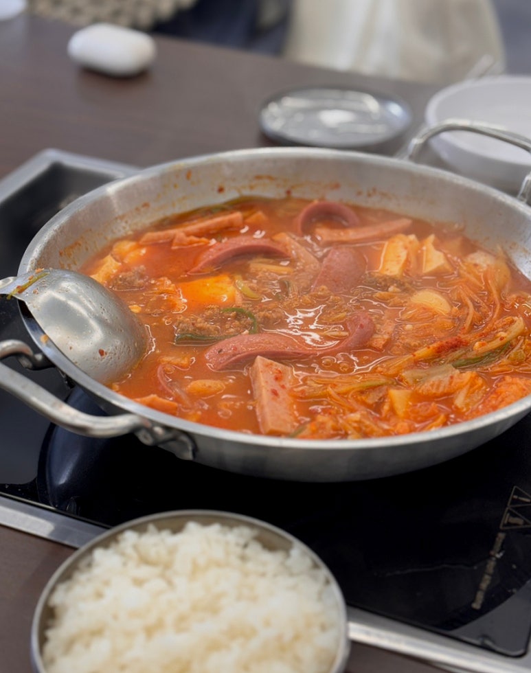 온정부대찌개 이미지