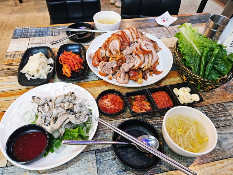 돈돈족발 이미지