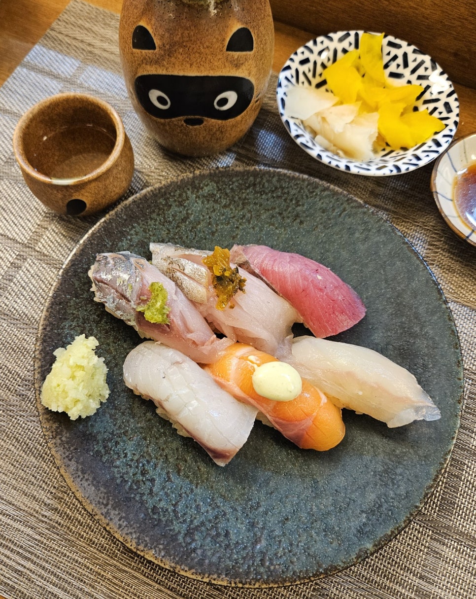 지유초밥 이미지