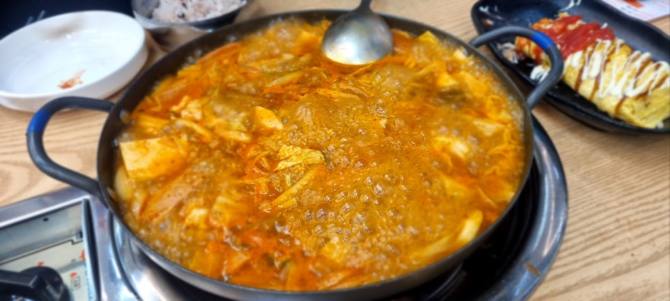 김뚜껑부대찌개 G밸리더리브스마트타워점 사진 7