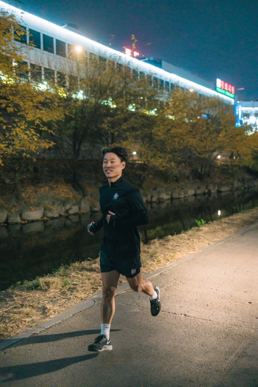 아디다스퍼포먼스브랜드센터 이미지