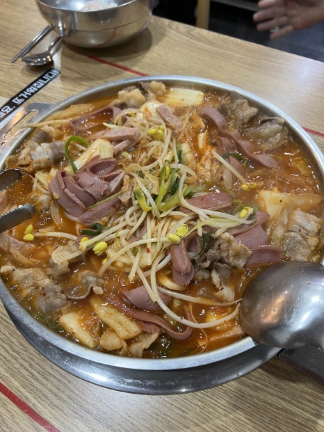중앙부대찌개 이미지
