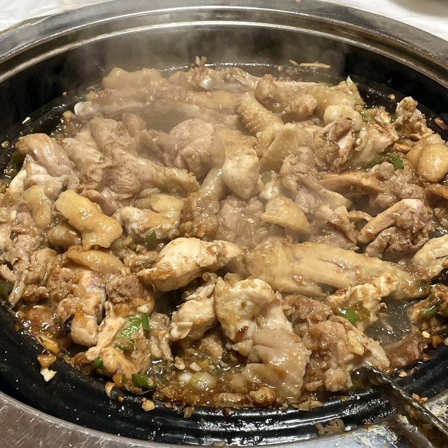 황칠 돼지한마리 이미지