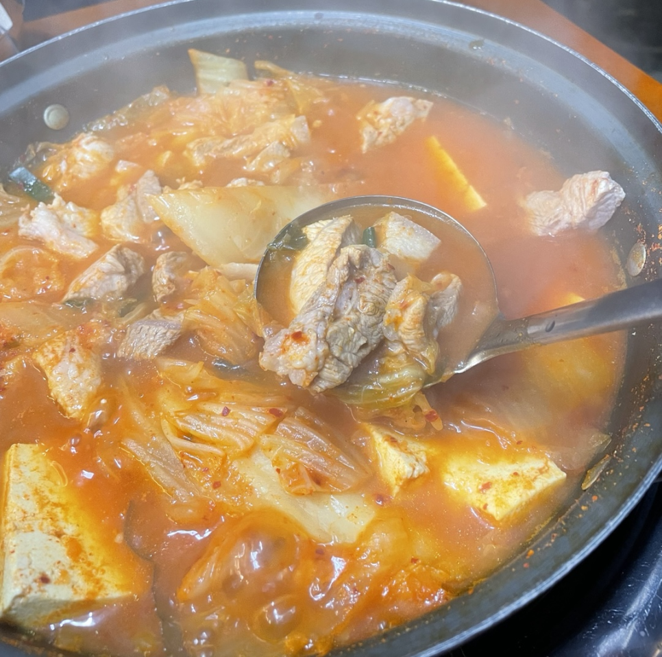 백채김치찌개 낙성대점 이미지