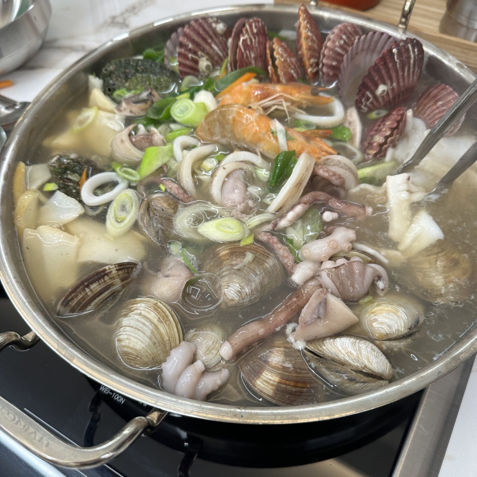 중앙해물칼국수 이미지