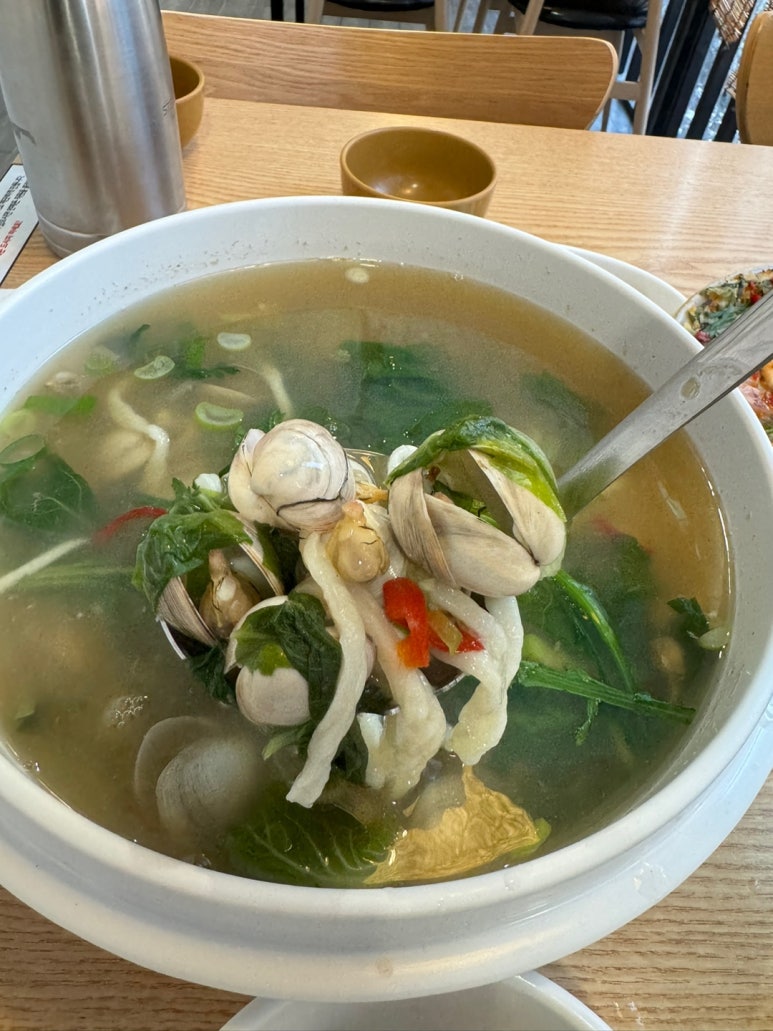 찐맛칼국수 이미지