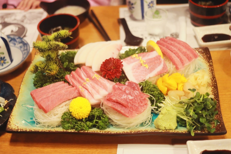 필참치 이미지