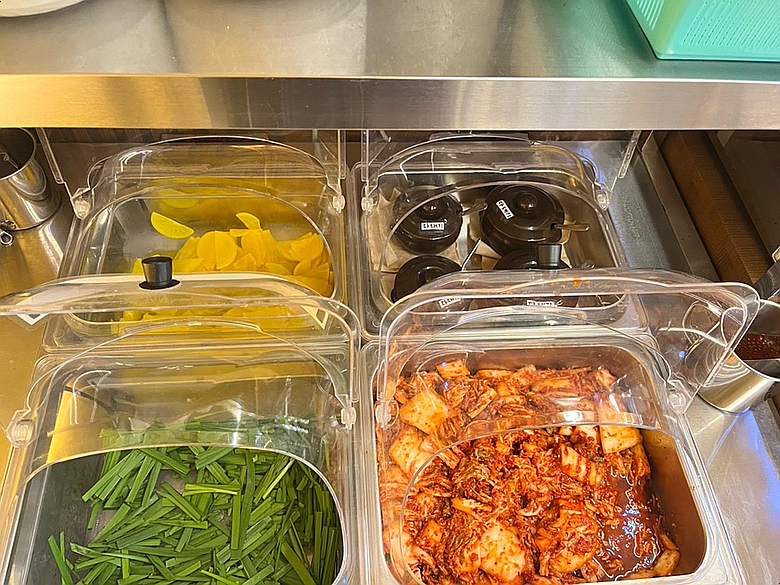고향 엄마손 생바지락 칼국수 성남시청직영점 이미지