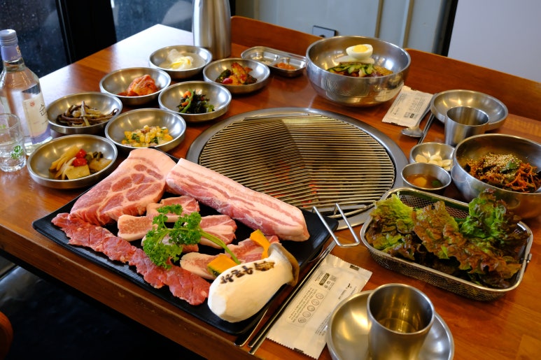 바다를품은돼지 이미지
