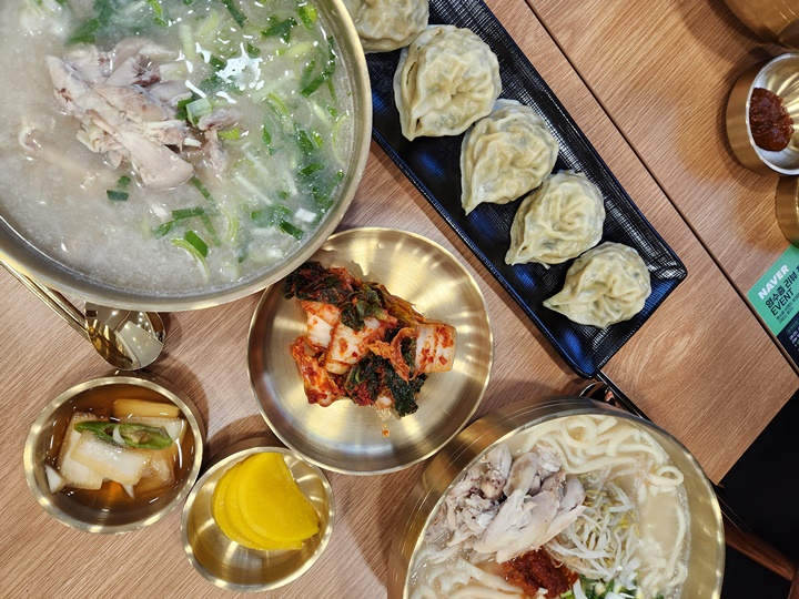 정성닭칼국수 이미지