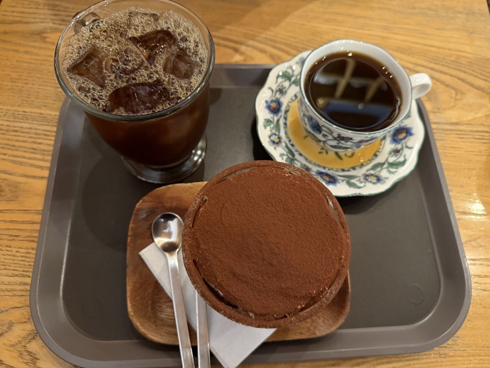 커피생각 이미지