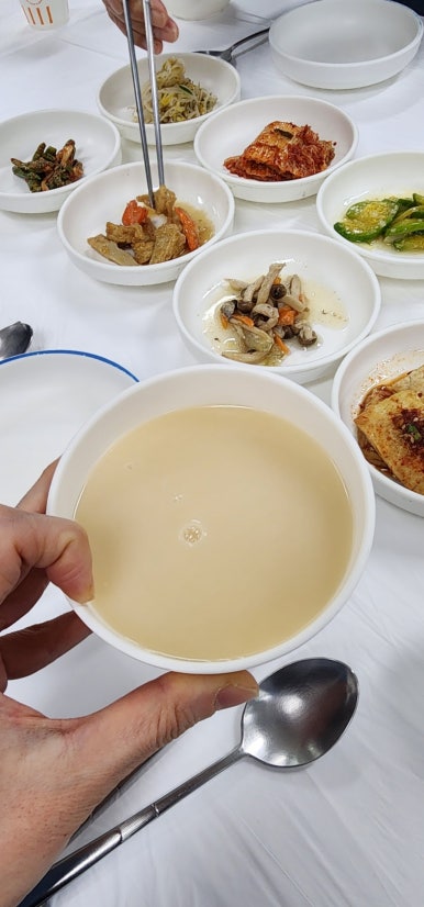 강변식당 이미지