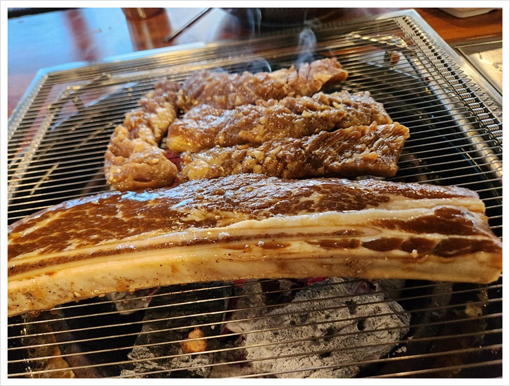 진수참숯갈비 이미지