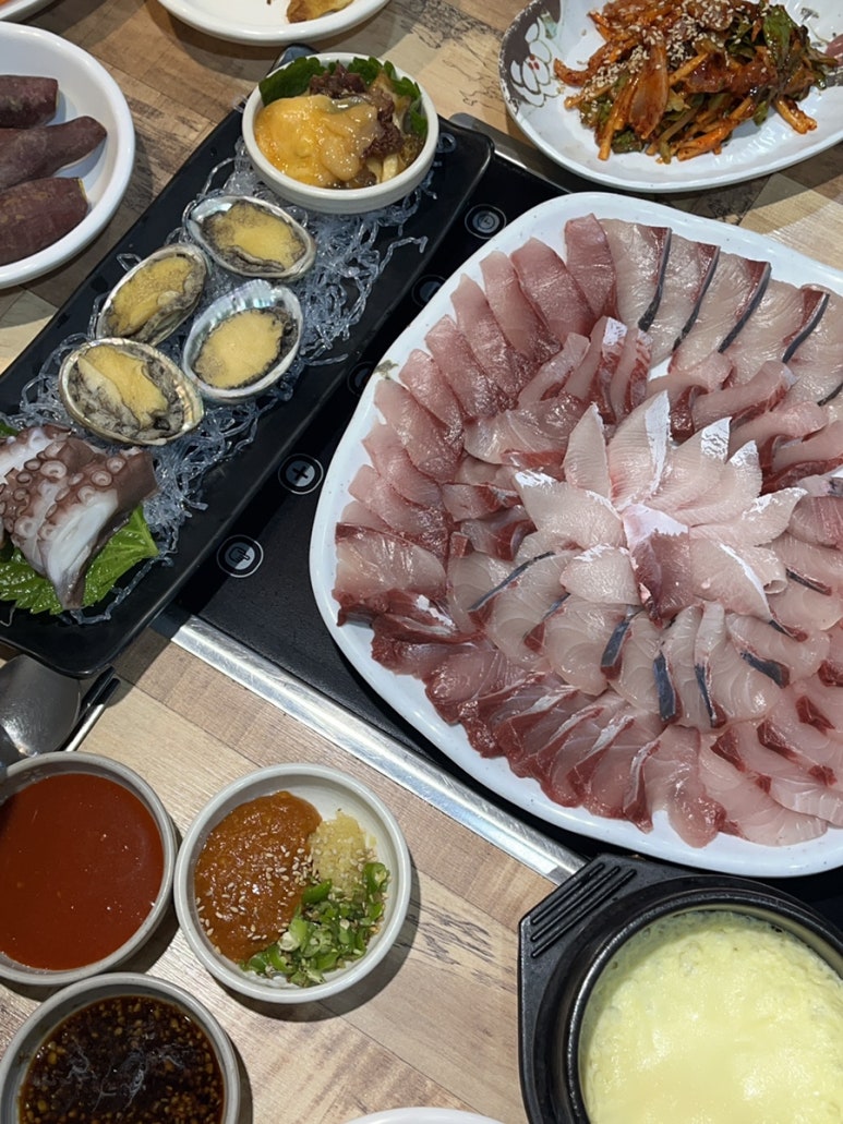 돌섬도매횟집 이미지