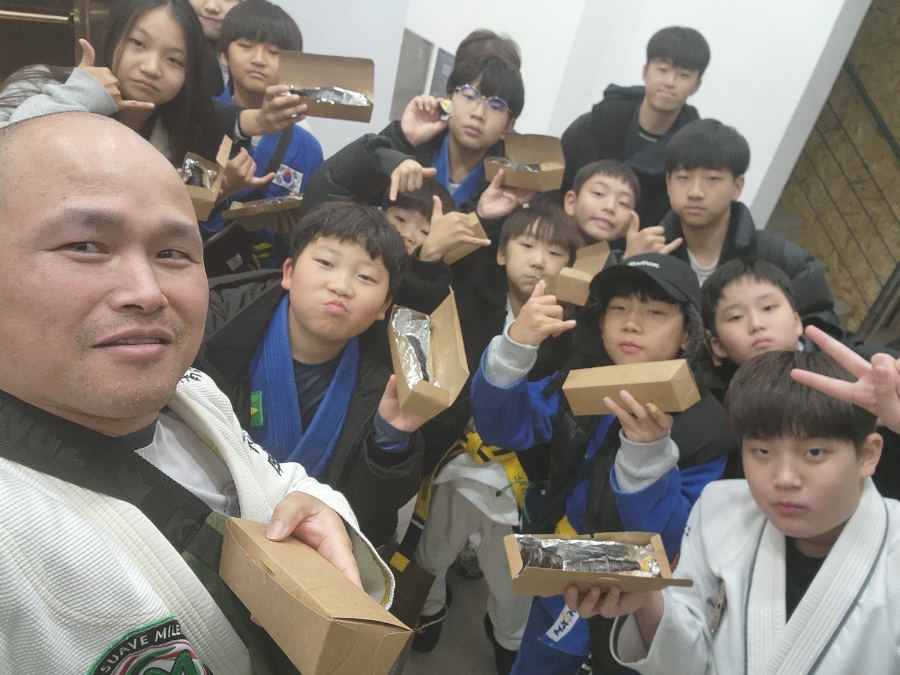 토마(TOMA) 이미지