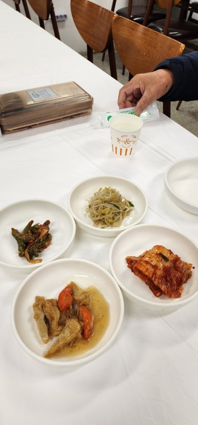 강변식당 이미지