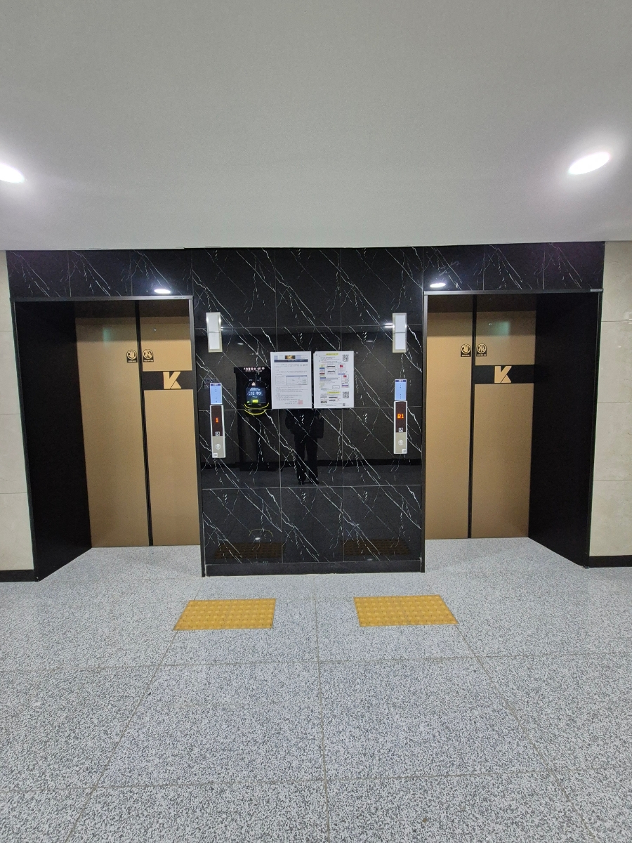 더노벰버라운지 남동산단점 이미지