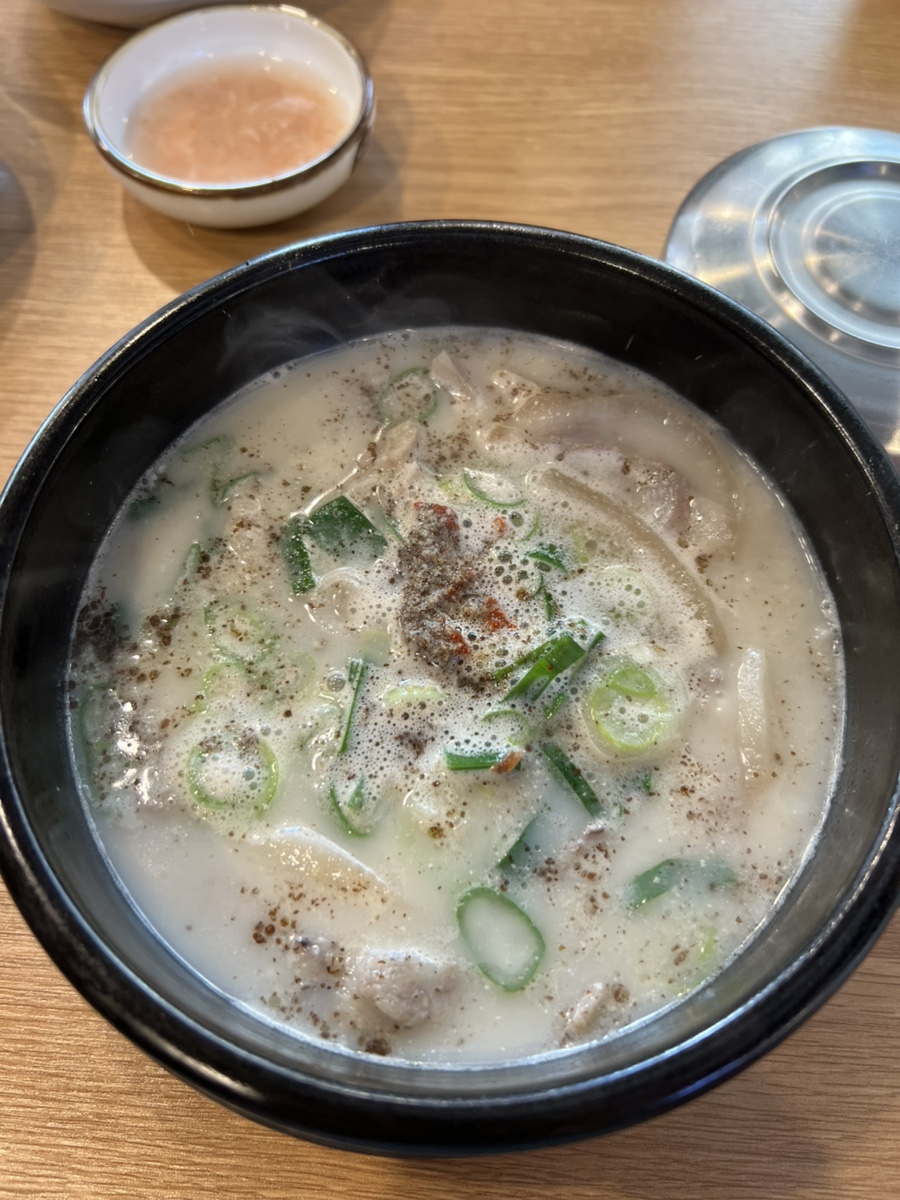 신의주찹쌀순대 아주대점 이미지