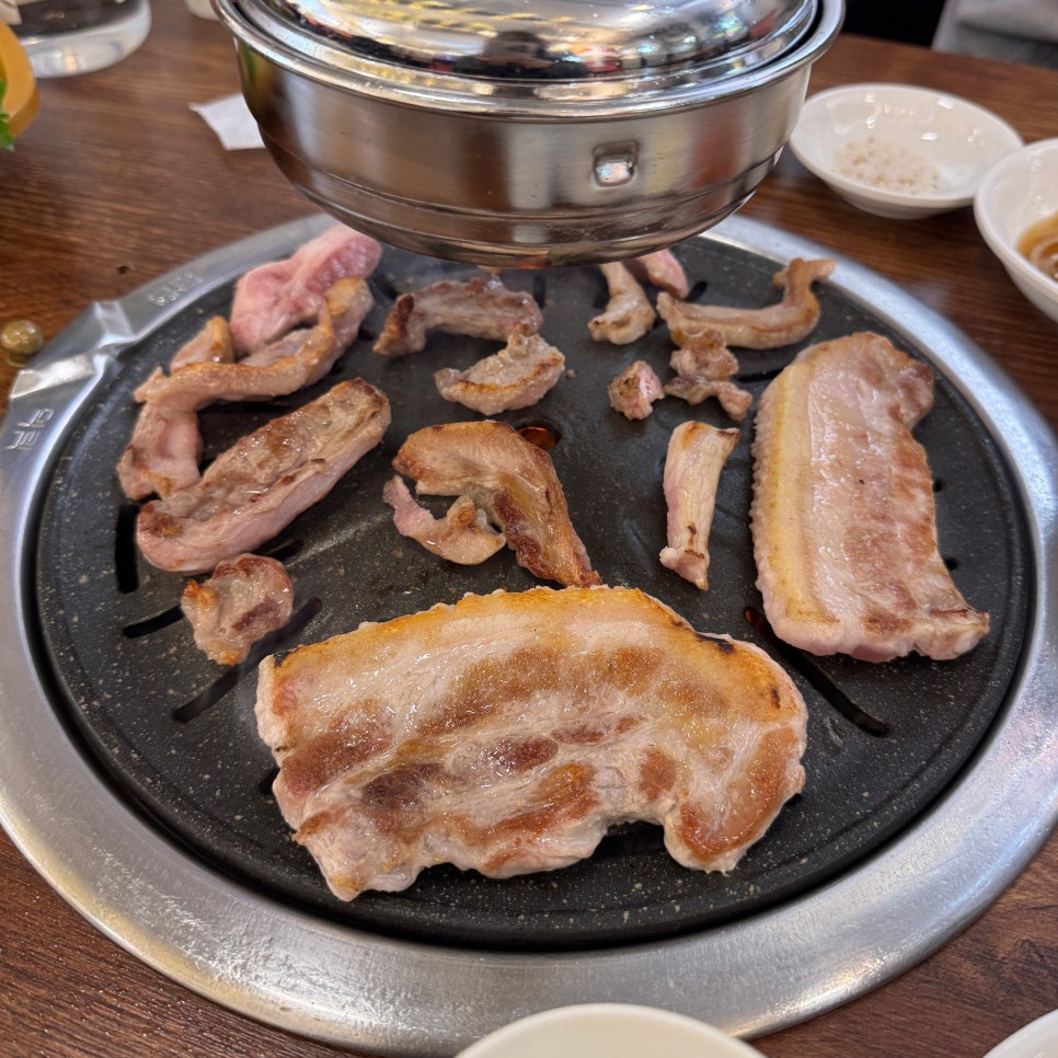 명가뒷고기 이미지