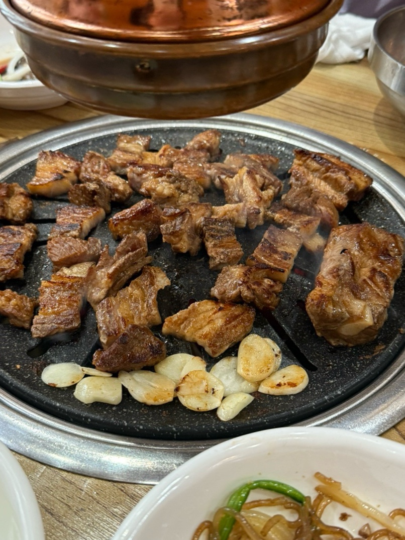 미송숯불갈비 이미지