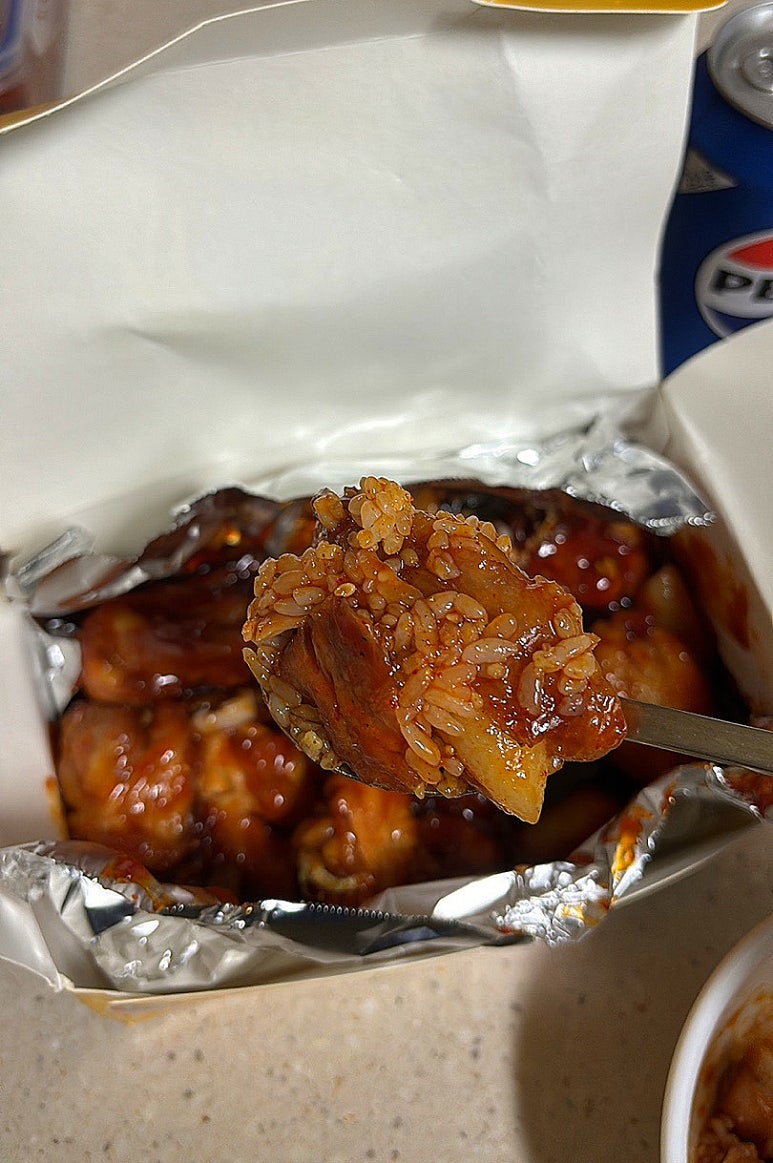 부리나치킨 이미지