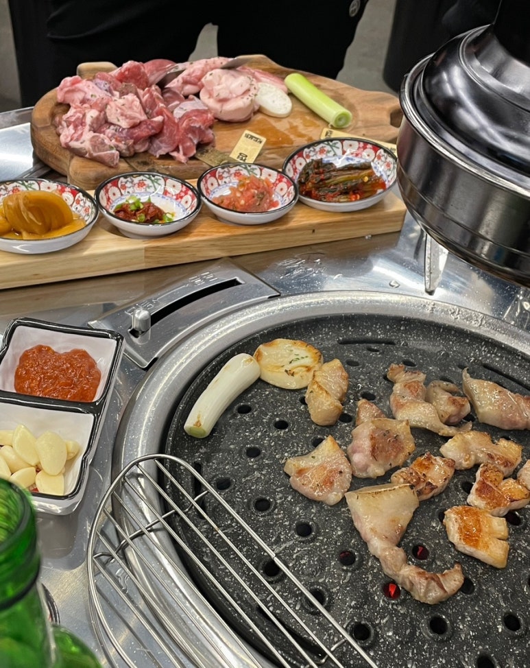 뒷돈상회사상점 이미지