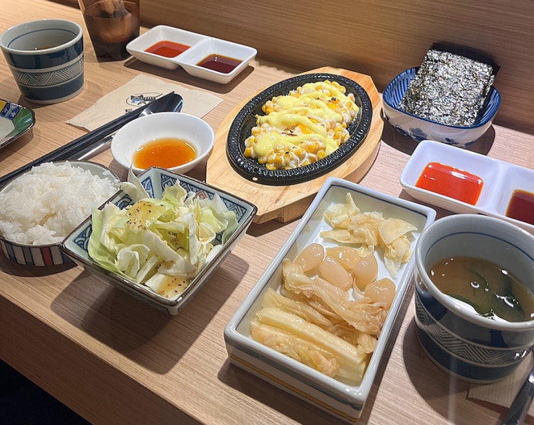 맛나모듬식당 이미지