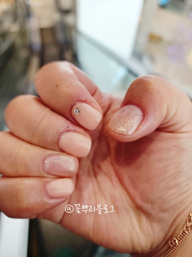 포쉬네일현대가산점 이미지