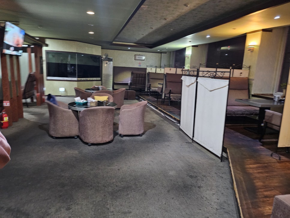 구어진닭호프 이미지