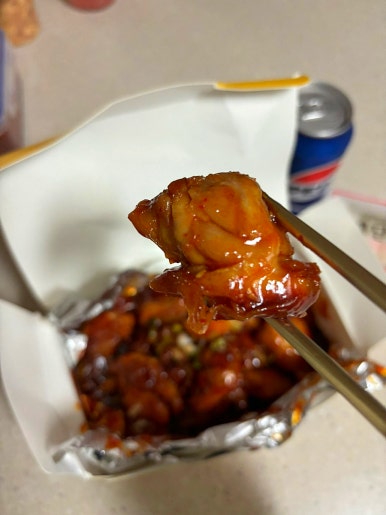 부리나치킨 이미지