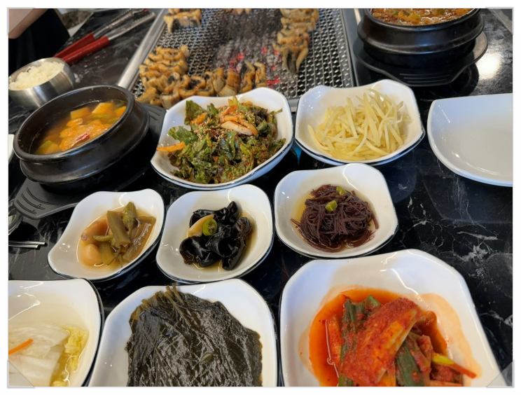 산꼼장어민물장어 이미지