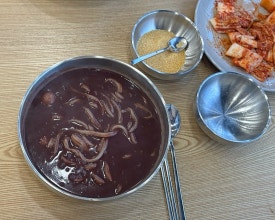 명품상무팥죽(여수직영점) 이미지