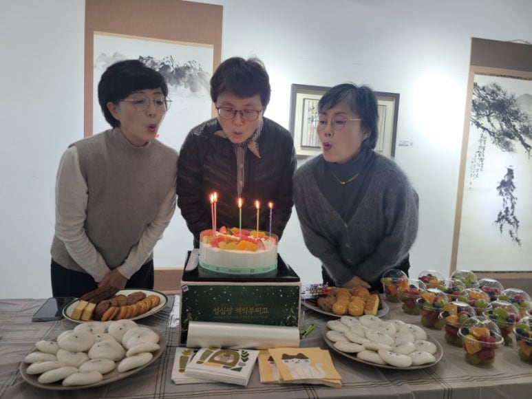 카페갤러리줌 이미지