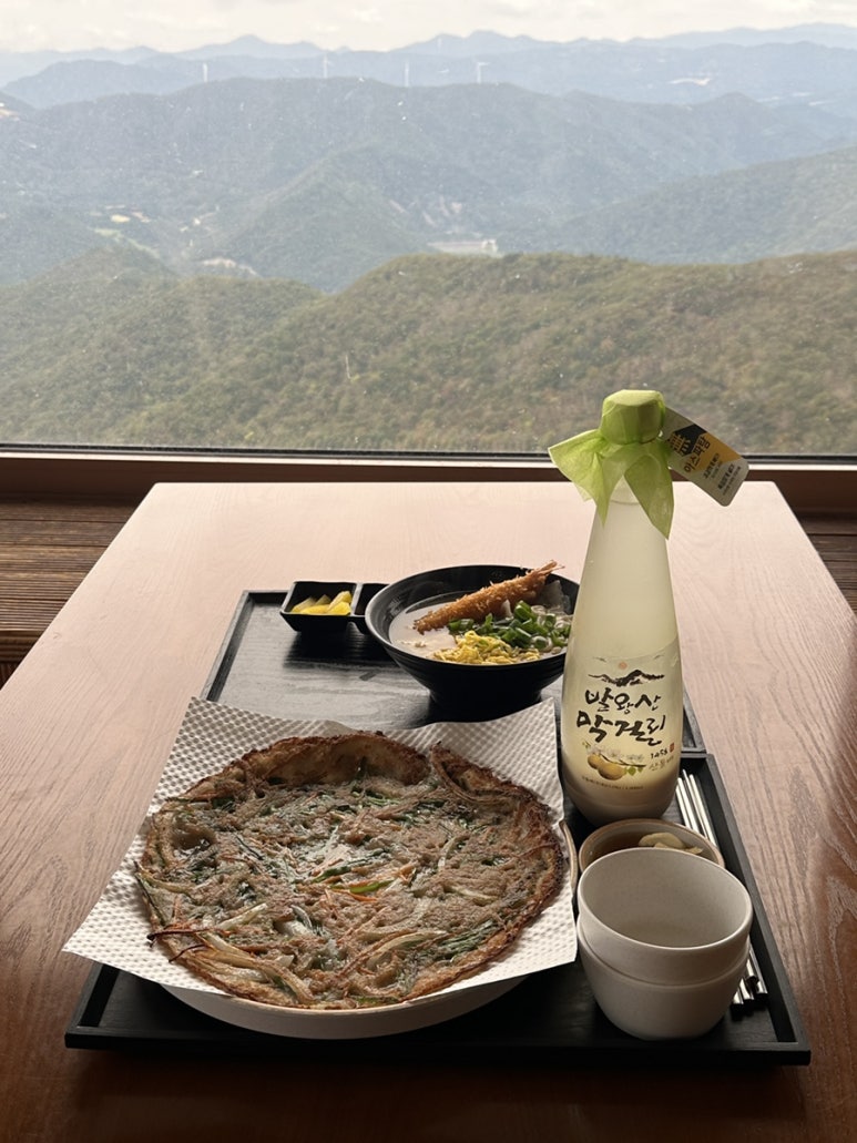 통큰 부추 칼국수 이미지