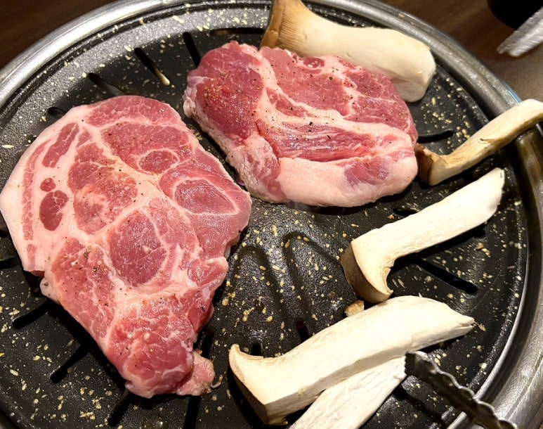 한돈주먹고기 이미지