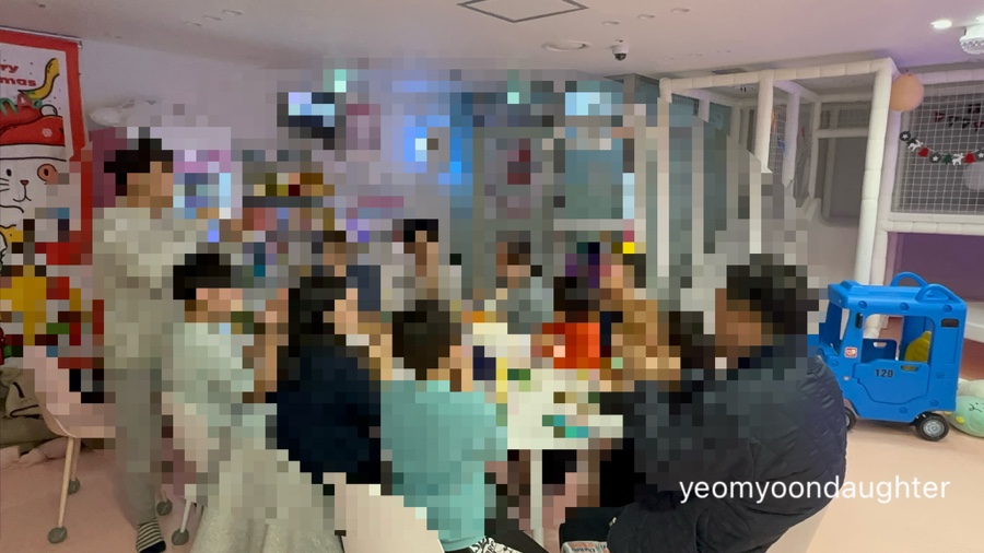 우리끼리키즈카페꿈꾸는마을신방화역점 이미지