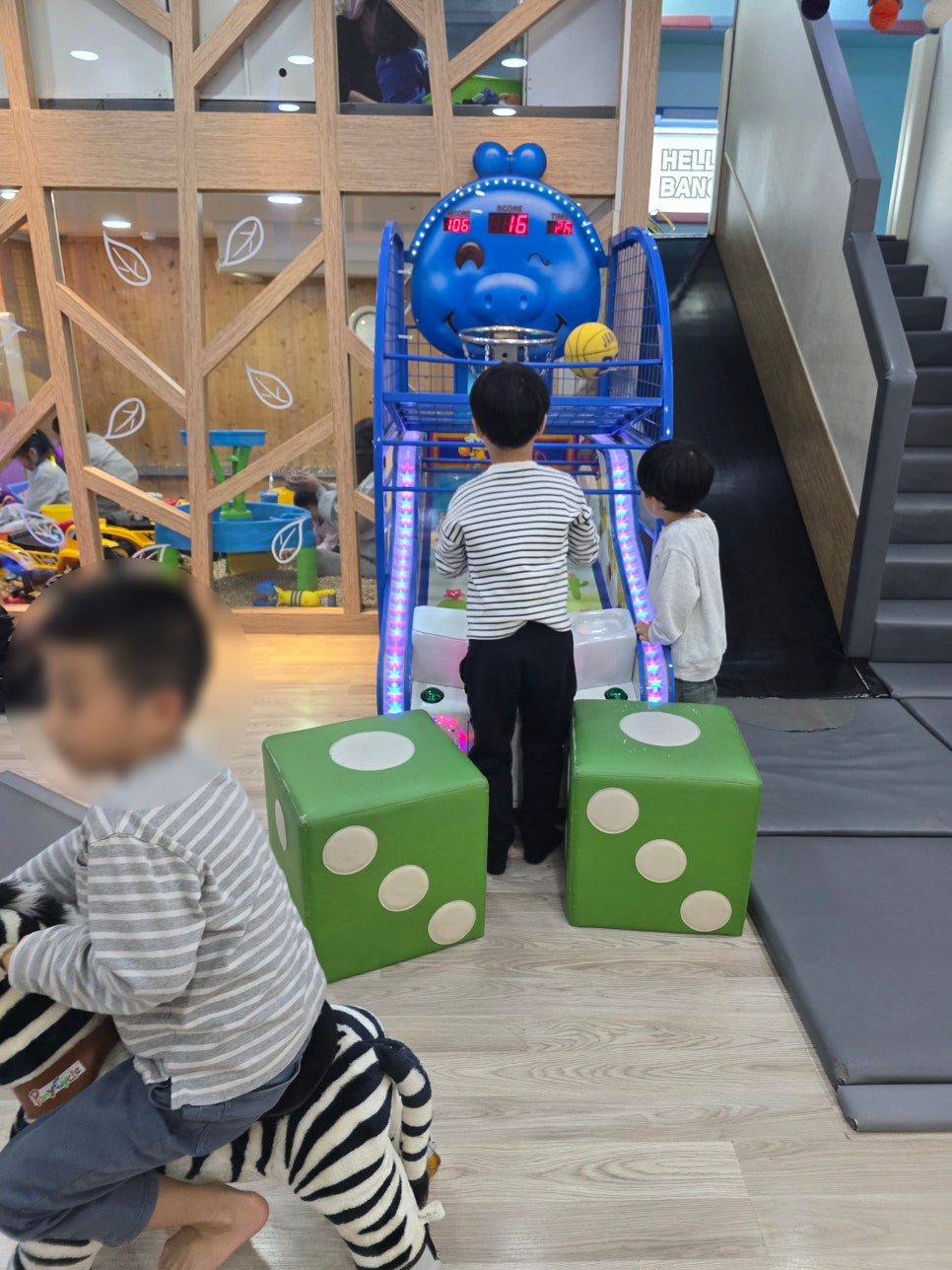 헬로방방 동탄점 이미지