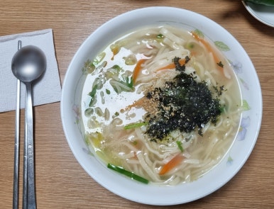 옥순손칼국수 이미지