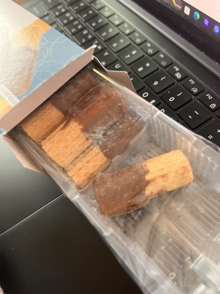 쁘띠델리 이미지