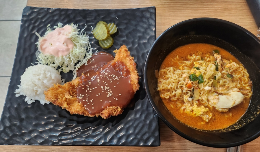 왕돈까스&김밥 사진 5